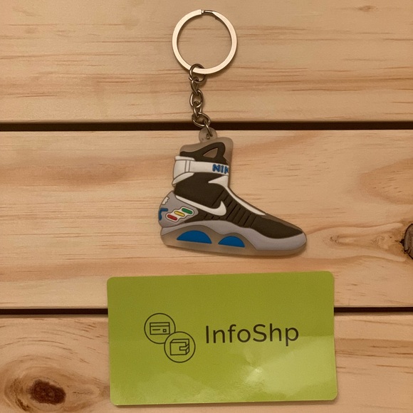 Nike air Mag keychain - Picture 1 of 2